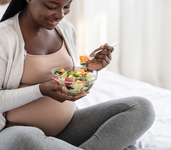 Qué comer y no comer cuando está embarazada Post Header Image