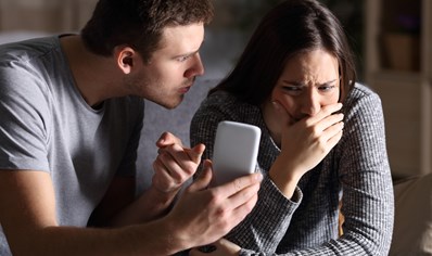 los-adolescentes-y-la-violencia-en-la-relacion-como-ayudar-a-su-hijo image